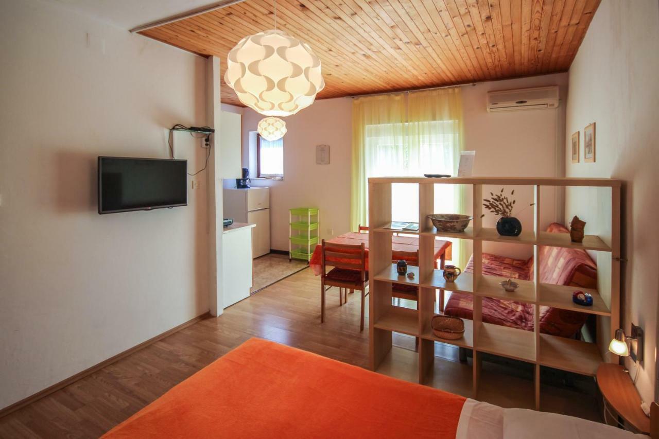 Cukon Holiday Home Medulin Eksteriør bilde