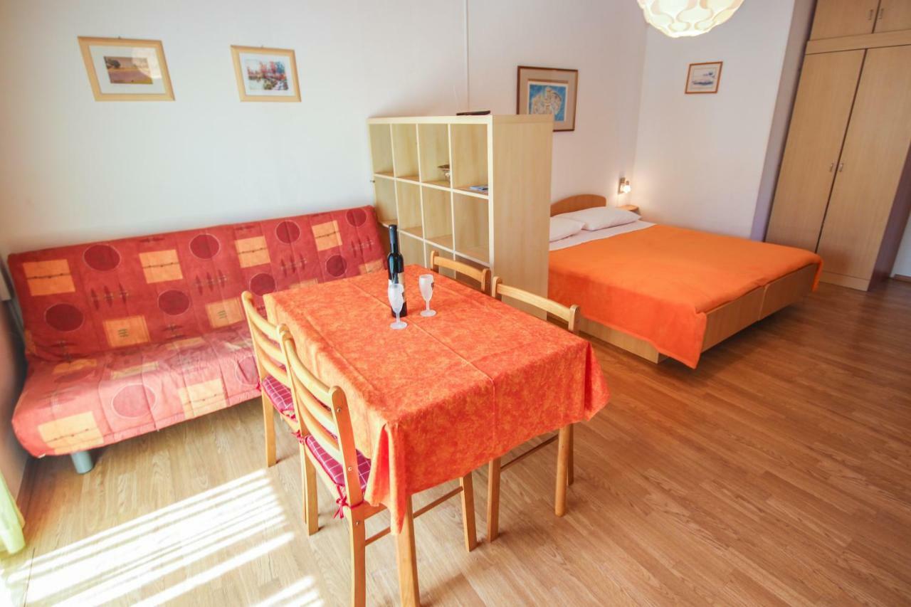 Cukon Holiday Home Medulin Eksteriør bilde